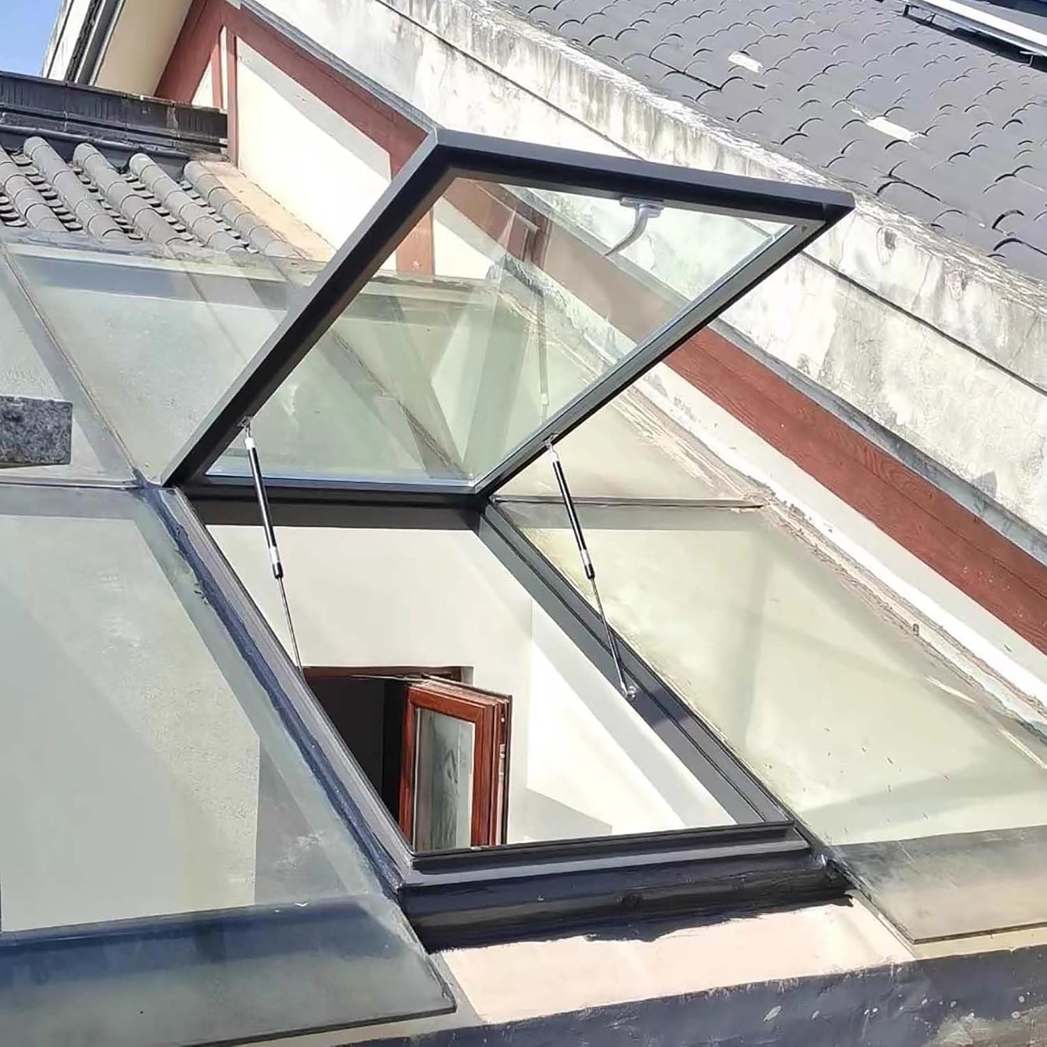buy skylight window roof,should I buy a skylight window,skylight window roof pros cons,skylight window roof vs alternatives,skylight window roof worth buying,best skylight window for attic - detailed features and technical specifications