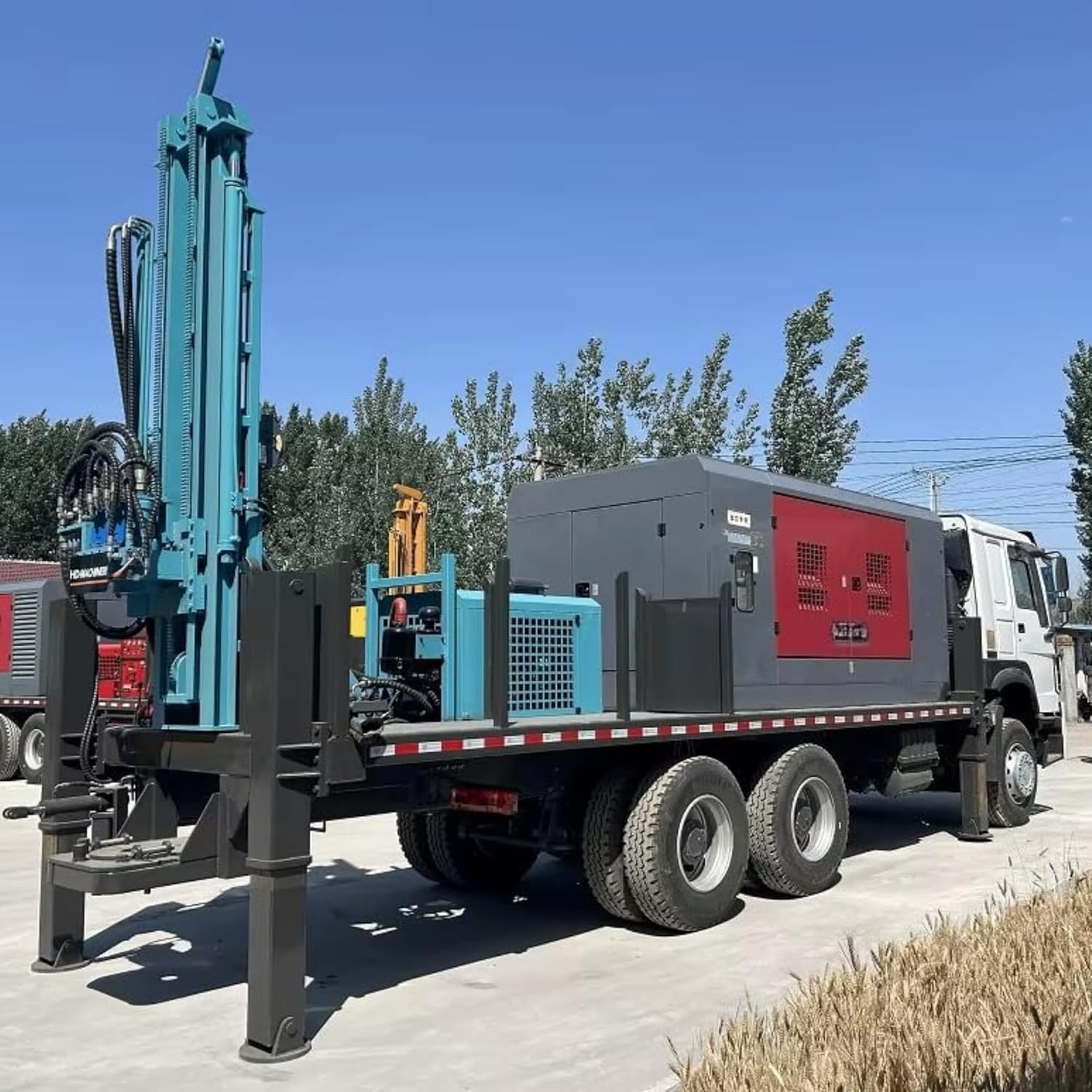 buy truck mounted drilling rig,hydraulic core drill rig worth buying,truck mounted water well drilling machine pros cons,buy deep well drilling equipment,best truck mounted drilling rig for groundwater,truck mounted borehole drilling machine vs trailer mounted - detailed features and technical specifications