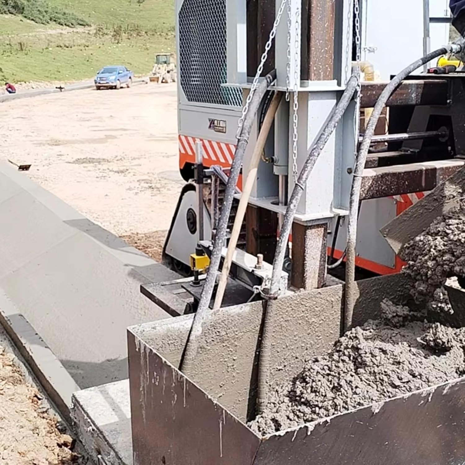concrete curb slipform machine worth buying,slipform curb paver pros cons,best curb and gutter machine,tracked curb construction equipment review,should I buy a slipform curb paver,hydraulic curb paver vs alternatives unboxing and complete package contents